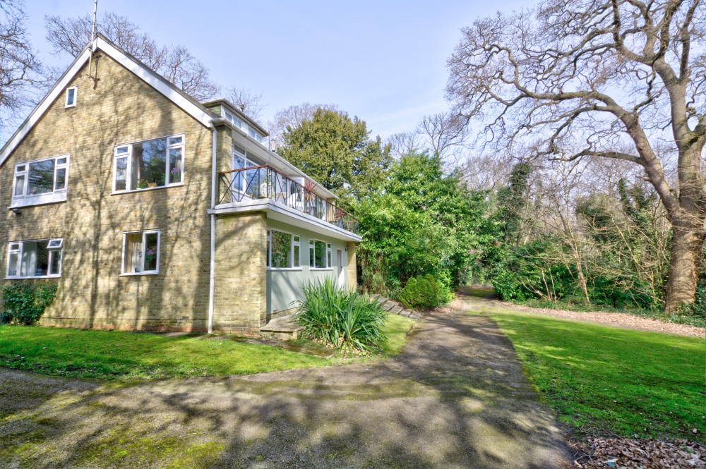 View Full Details for Kemnal Road, Chislehurst, BR7