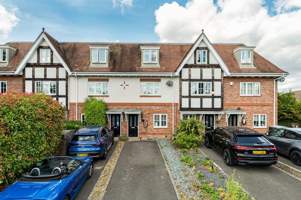 View Full Details for Kingswood Road, Bromley, BR2 0NJ