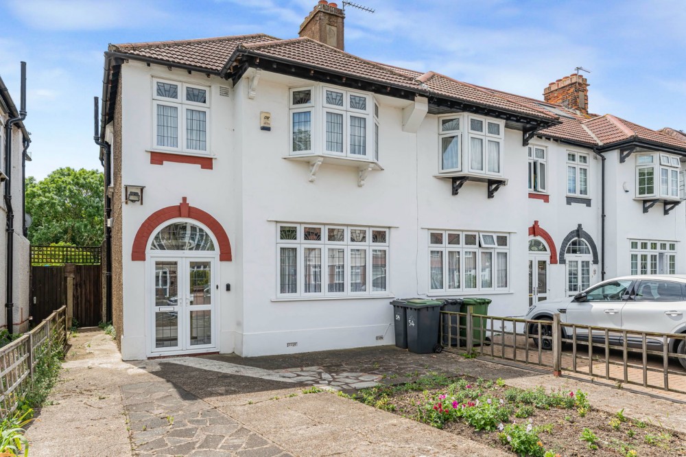 View Full Details for Brangbourne Road, Bromley, BR1 4LH