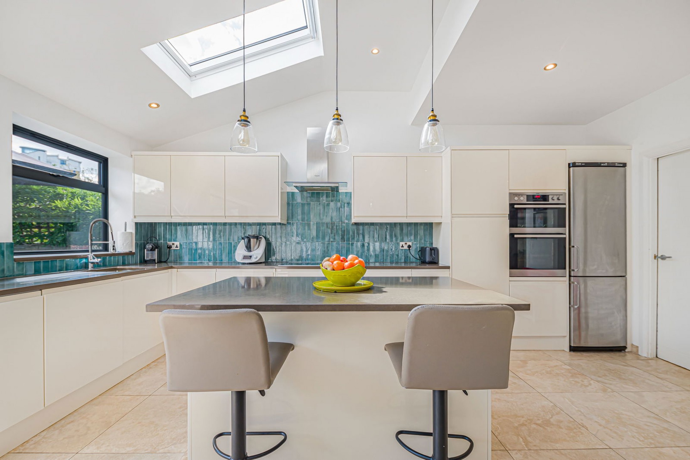 Images for Babbacombe Road, Bromley, BR1 3LW