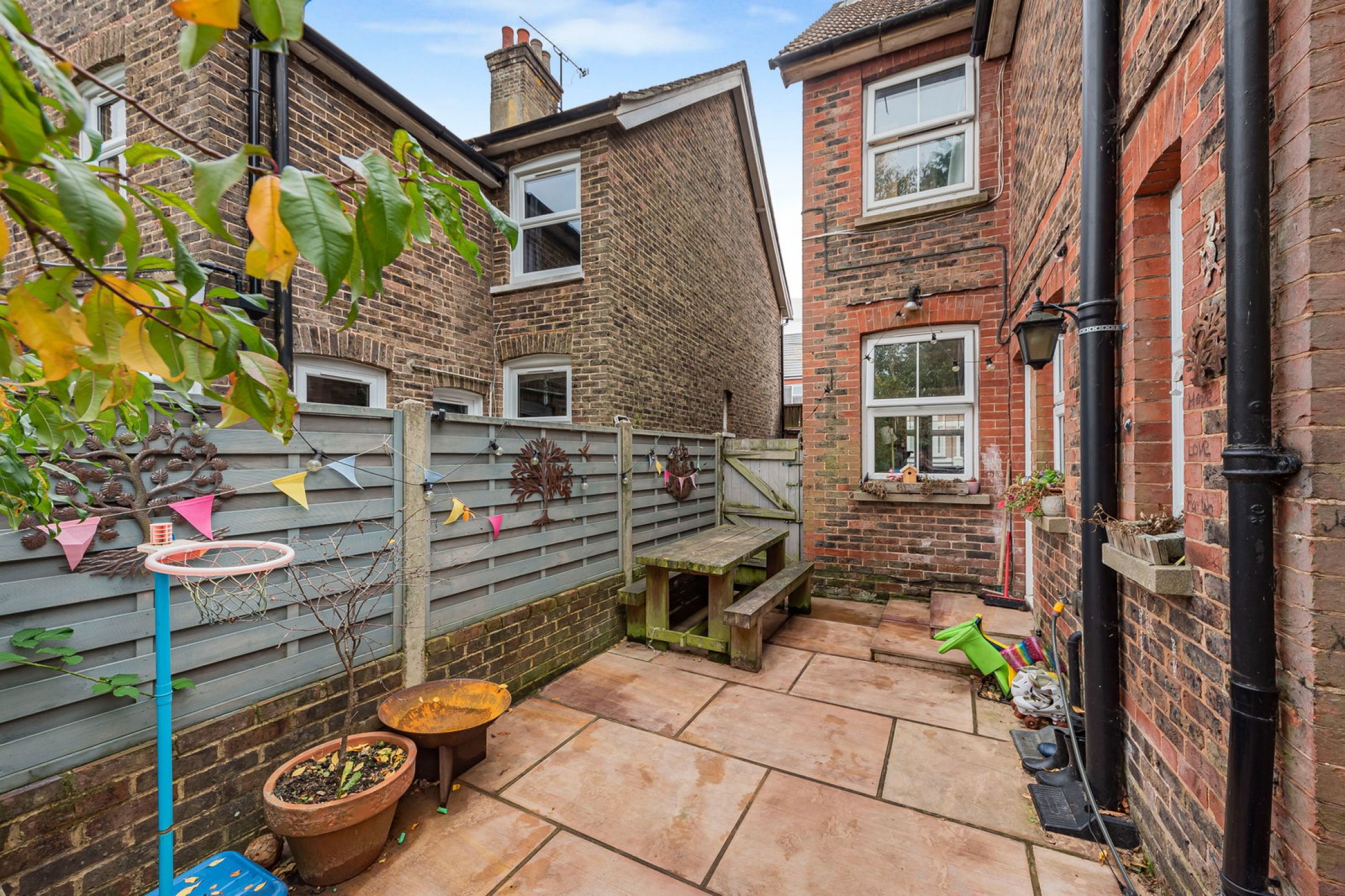 Images for Victoria Road, Crawley, RH11 7AU
