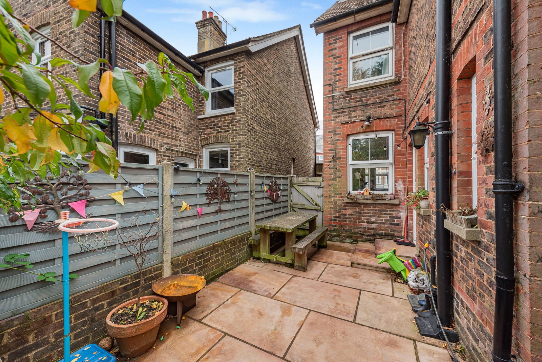 Images for Victoria Road, Crawley, RH11 7AU