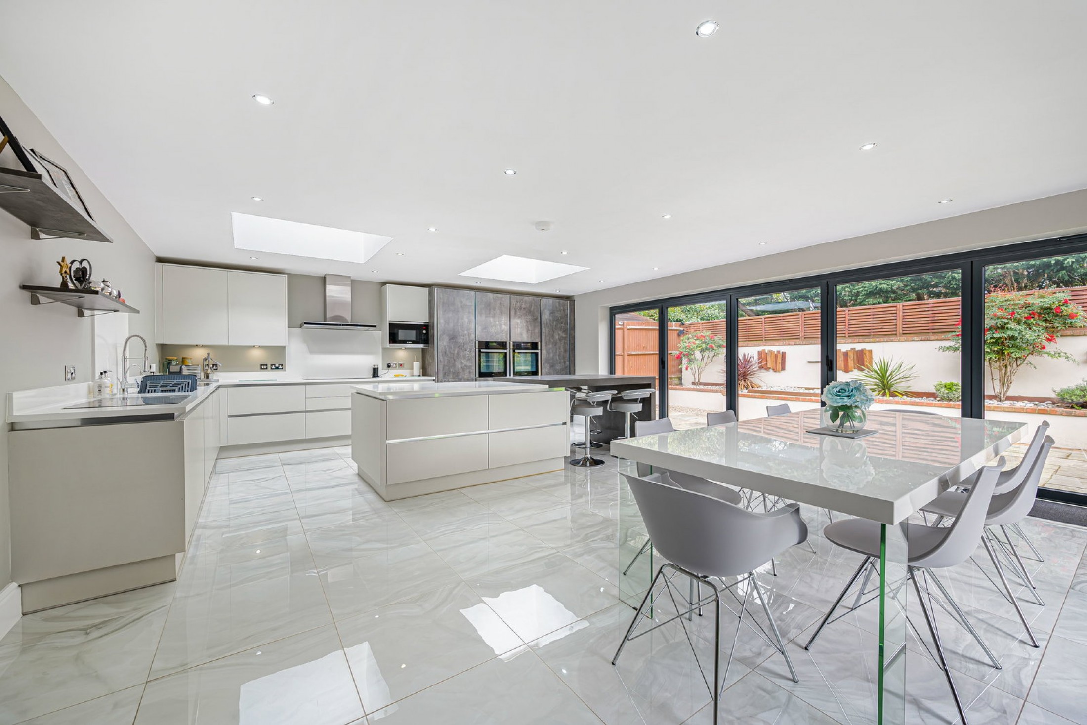 Images for Robin Hill Drive