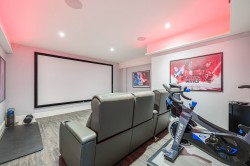 Images for Robin Hill Drive