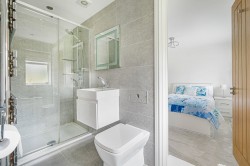 Images for Robin Hill Drive