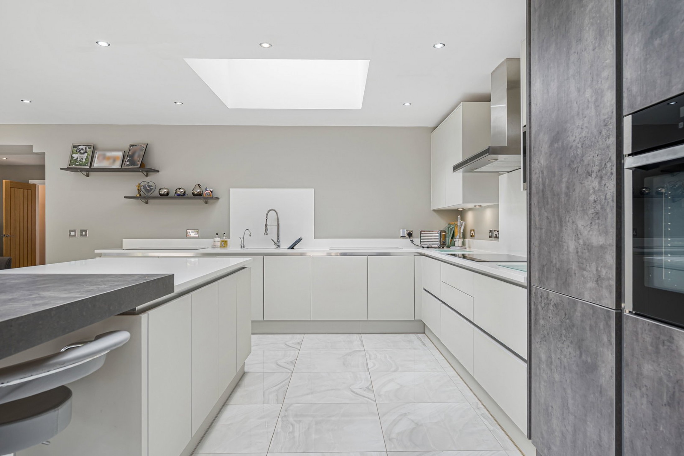 Images for Robin Hill Drive