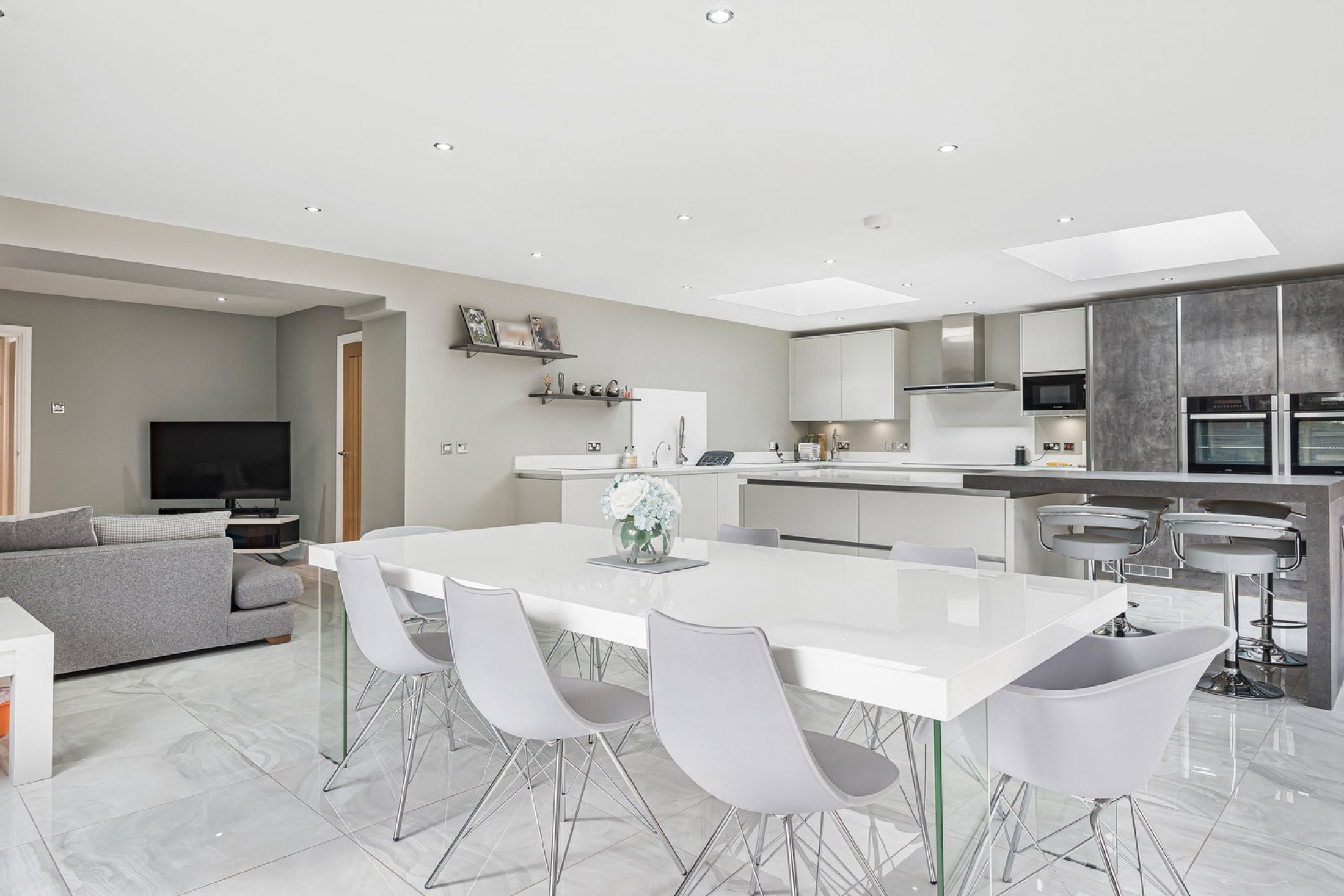 Images for Robin Hill Drive