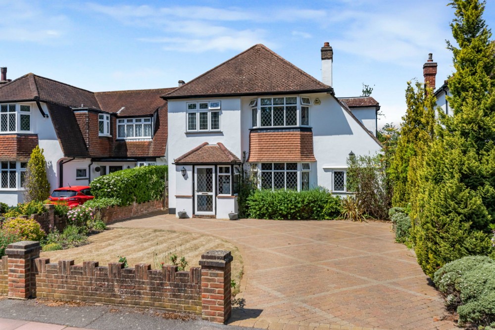 View Full Details for Woodland Way