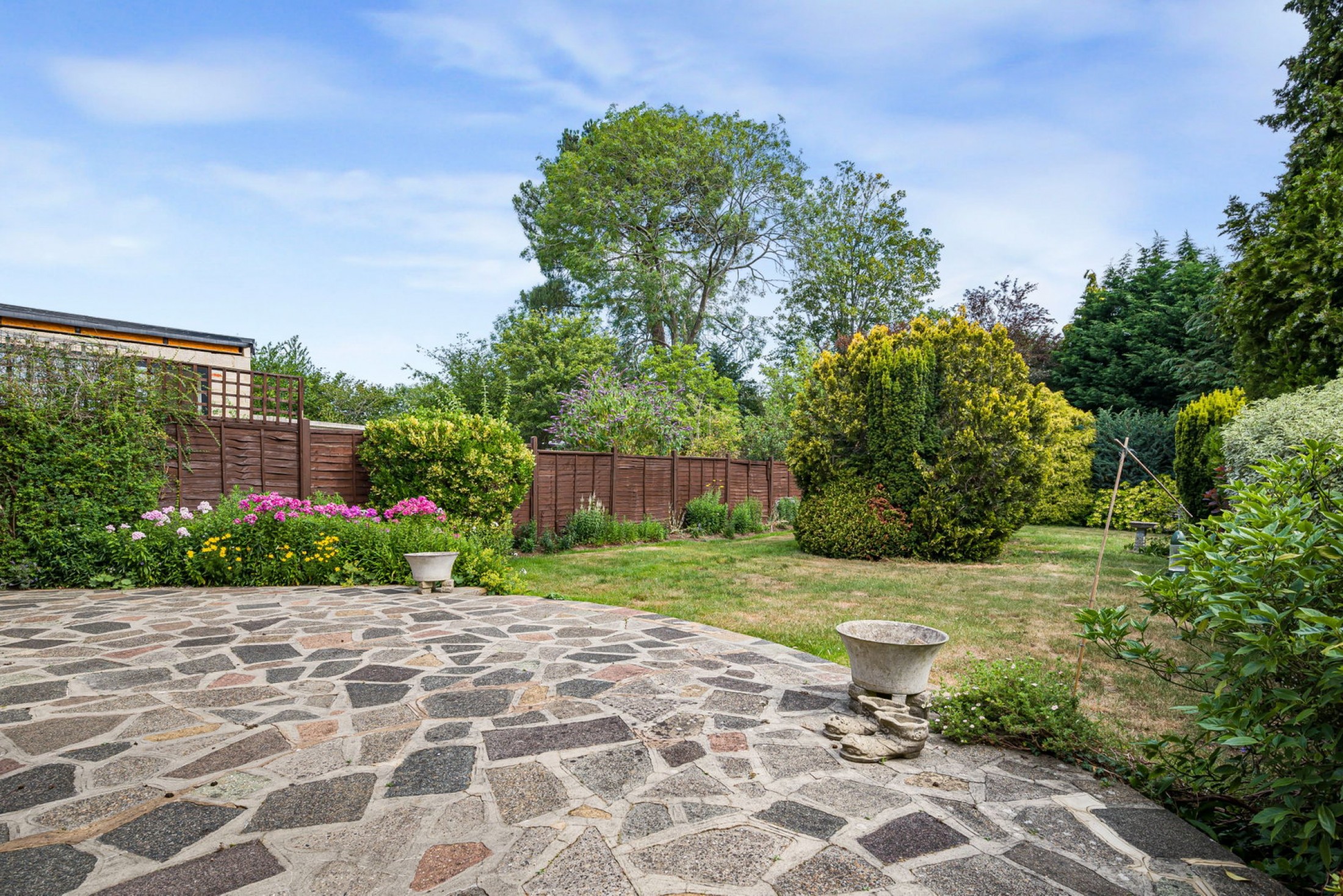 Images for Wood Lodge Lane