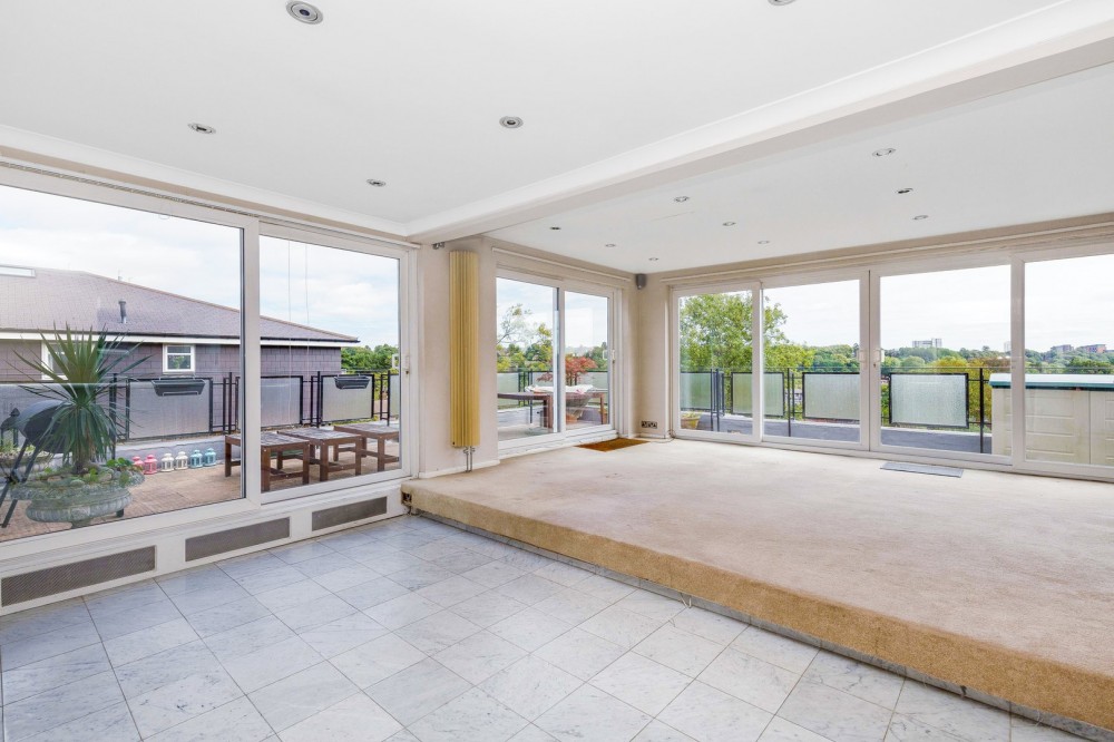 View Full Details for Park Hill Road, Bromley, Kent