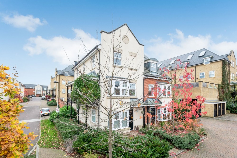 View Full Details for Lorimer Row, Bromley, Kent
