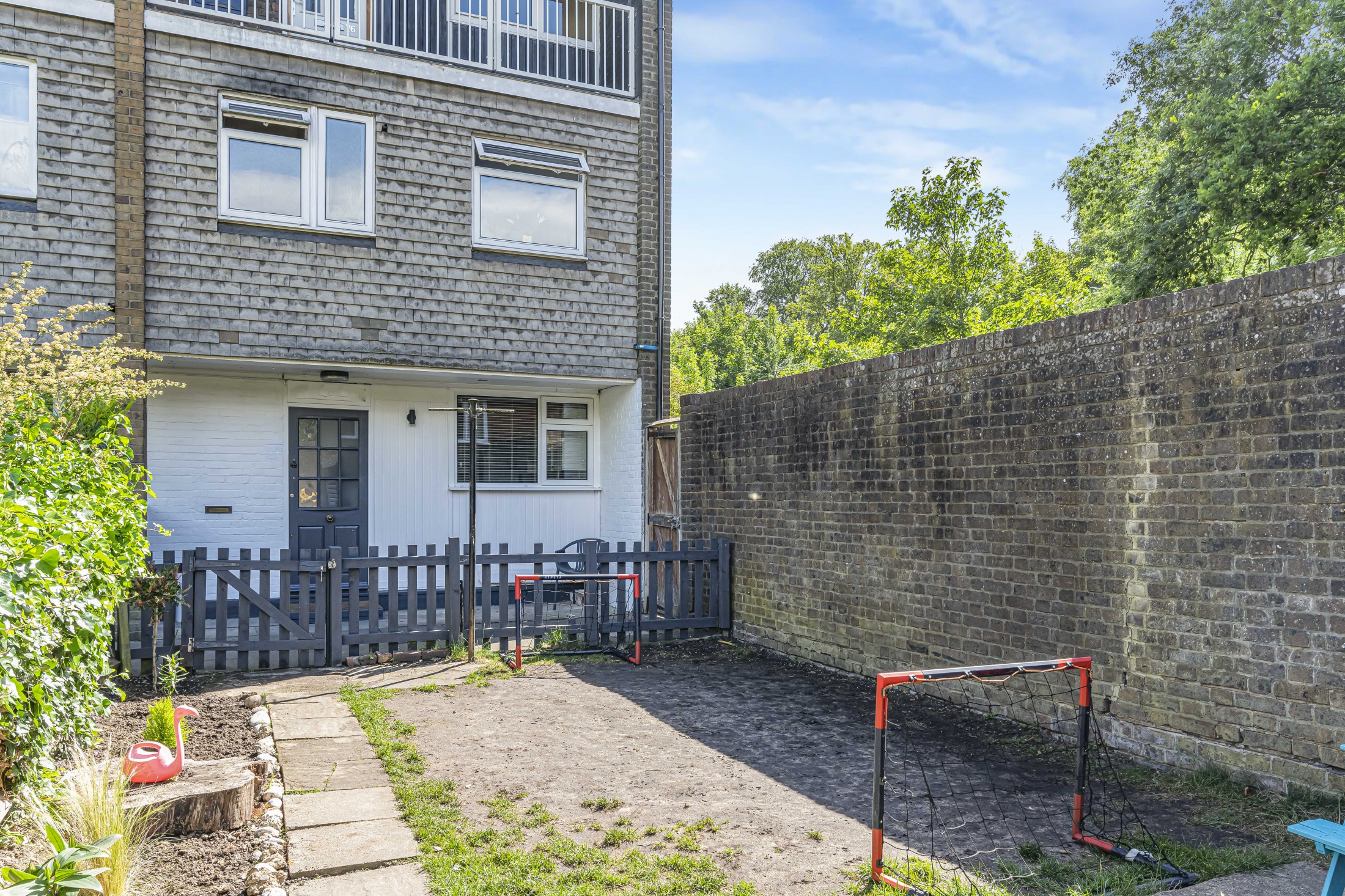 Images for River Park Gardens, Bromley, BR2