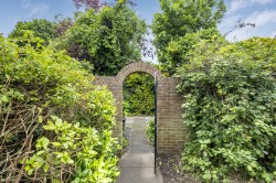 Images for Parkside Avenue, Bromley, BR1