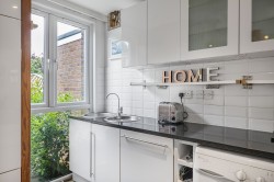 Images for Parkside Avenue, Bromley, BR1