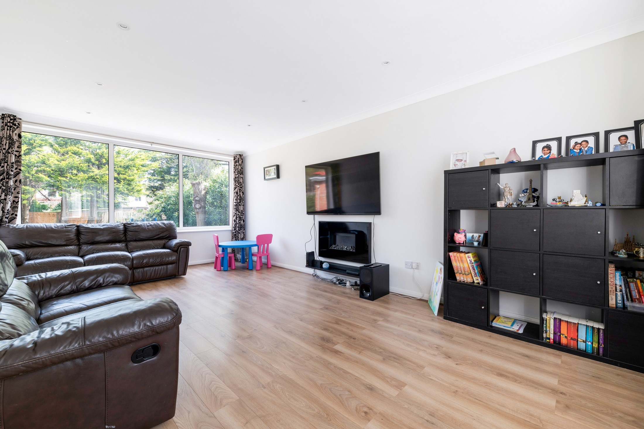 Images for Woodlea Drive, Bromley, BR2